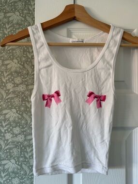 Lovers + Friends White Ribbed Scoop Tank